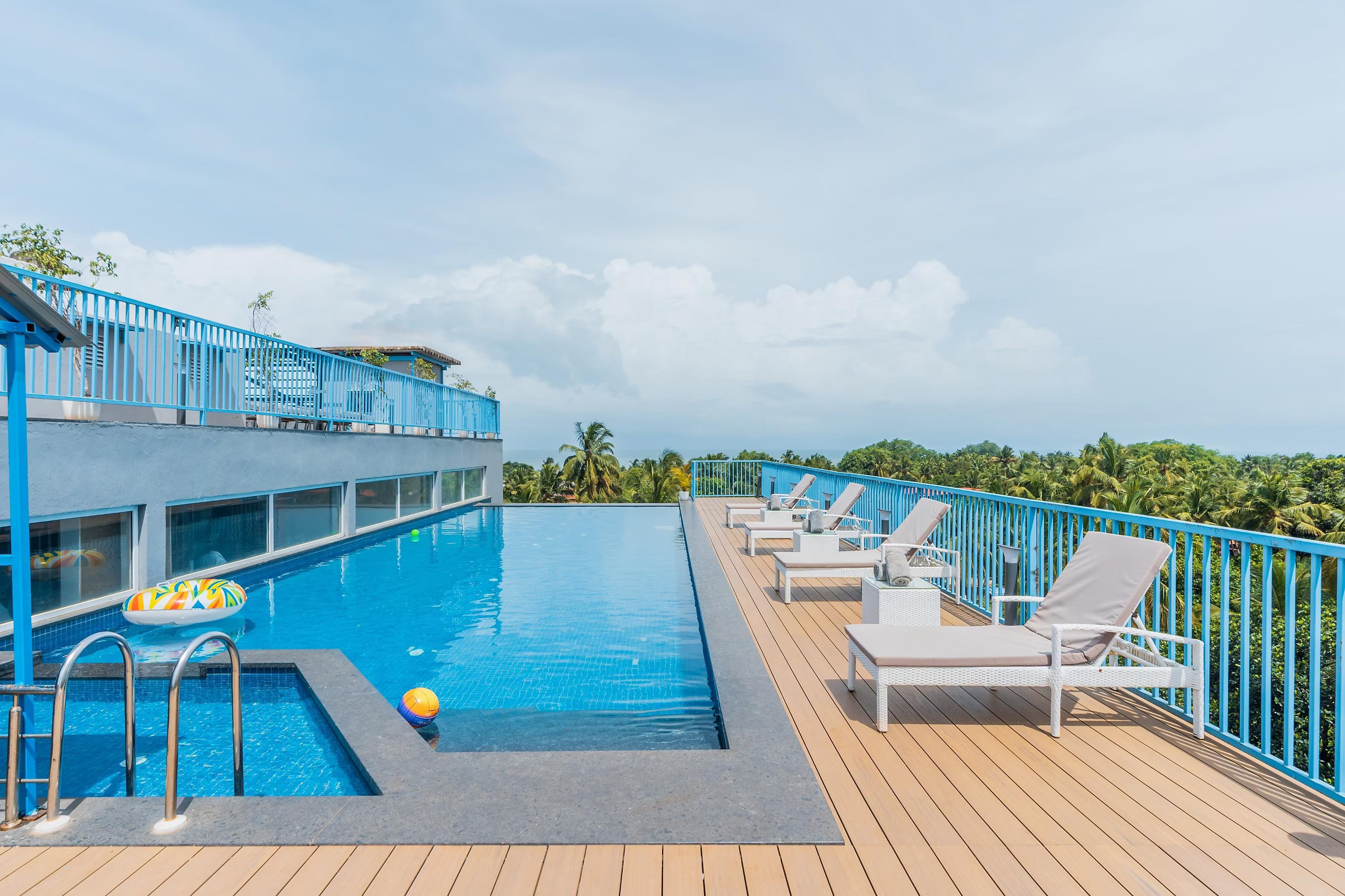 De Mandarin Beach